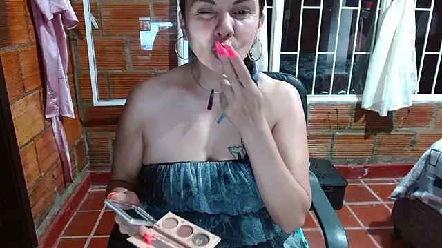 Milf Fantassyy online show from September 2025 01:00:01 AM