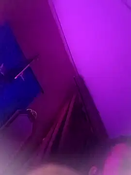 tonder69 online show from November 2025 05:54:01 AM