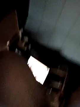 tonder69 online show from December 2025 07:28:01 AM