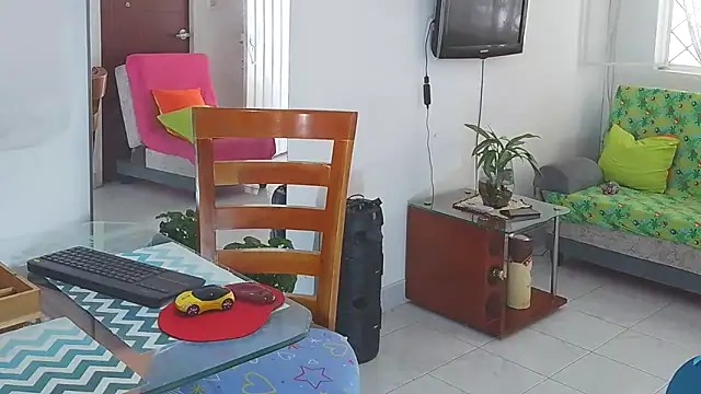 Nicolletorres2 online show from February 2026 01:49:01 PM