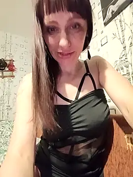 Lietta  online show from February 2026 08:27:01 PM