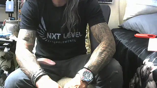 crassanova online show from April 2026 11:04:01 PM