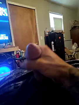 Wolfyking95 online show from September 2025 03:13:02 PM