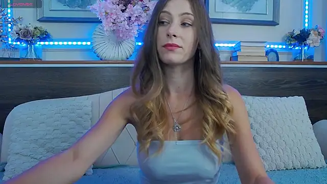 MuseDollX online show from September 2025 06:18:02 PM