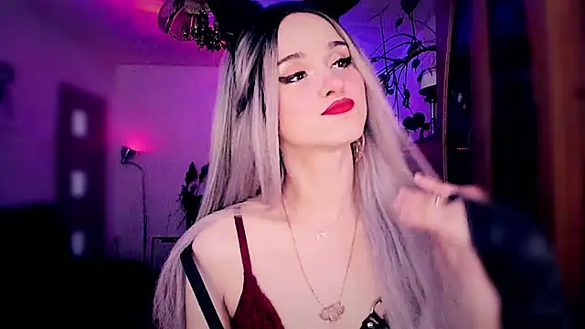 MistressJolie online show from September 2025 07:53:01 AM