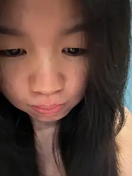 xiaoxun520 online show from October 2025 11:05:01 AM