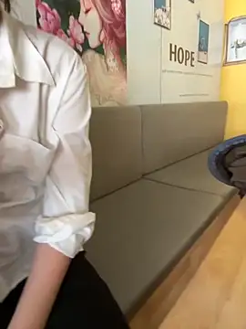 susu baby online show from November 2025 05:17:01 AM