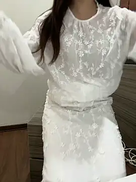 susu baby online show from November 2025 01:33:02 PM