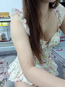 Snapshot of susu_baby chatting on April 2026 01:15:01 AM susu baby online show from April 2026 01:15:01 AM