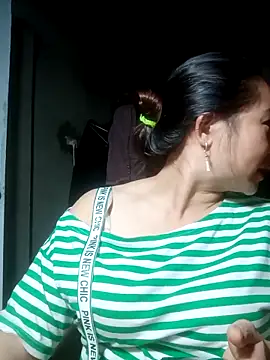 suki-lady online show from November 2025 02:17:01 PM