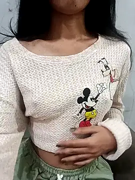 Daizy Shah online show from February 2026 04:13:02 PM