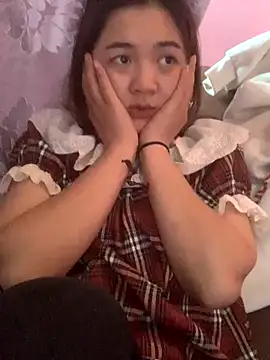 Lonnina online show from October 2025 03:59:02 AM