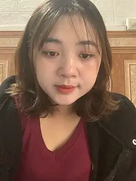 Lonnina online show from October 2025 02:12:02 AM