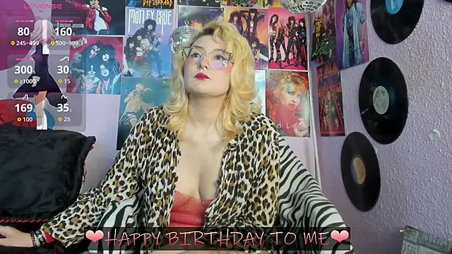 Snapshot of Avril_Maria chatting on September 2025 05:59:02 PM Avril Maria online show from September 2025 05:59:02 PM