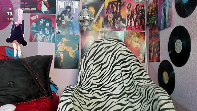 Snapshot of Avril_Maria chatting on October 2025 07:47:02 PM Avril Maria online show from October 2025 07:47:02 PM