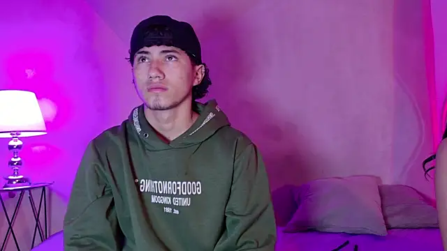 Laura and Kevin online show from September 2025 01:55:01 PM