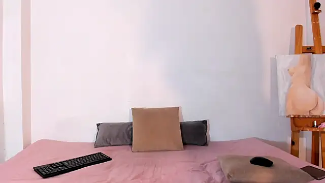 Lia Rousse0 online show from December 2025 07:53:01 PM