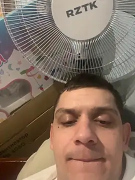 Snapshot of BogdanNegoda chatting on February 2026 10:03:01 PM BogdanNegoda online show from February 2026 10:03:01 PM