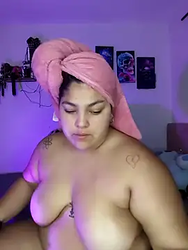 Snapshot of kendra_lil_evill chatting on April 2026 10:20:02 AM kendra lil evill online show from April 2026 10:20:02 AM