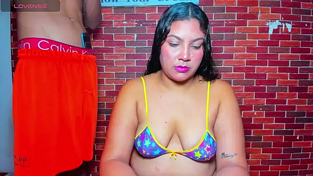 Snapshot of sweet_sexy_bitch42 chatting on November 2025 04:26:02 AM sweet sexy bitch42 online show from November 2025 04:26:02 AM