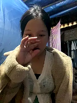 O o UwU o O online show from November 2025 02:46:02 AM