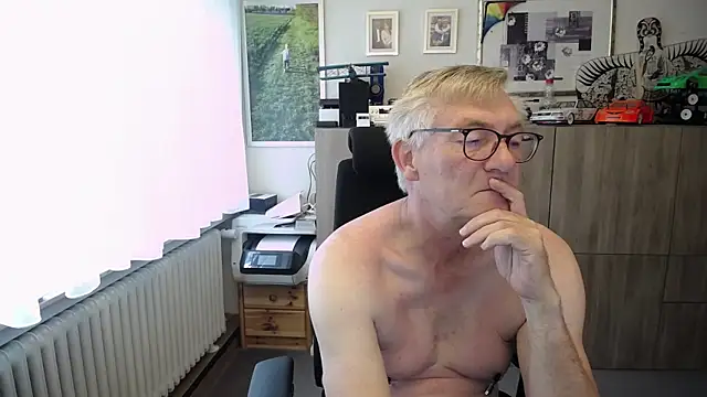 randyandy67 online show from September 2025 10:37:01 AM