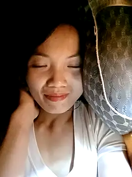 ngan-cute online show from September 2025 02:44:01 AM