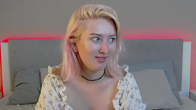 MarianeSun online show from June 2026 04:02:02 AM