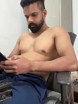 Vineeth3906 online show from March 2026 08:51:02 AM