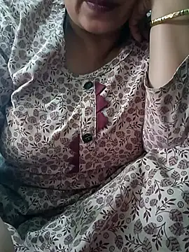 Snapshot of angel_ridhi chatting on November 2025 04:48:02 AM angel ridhi online show from November 2025 04:48:02 AM