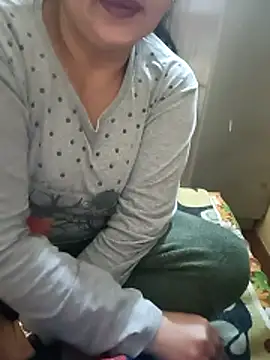 Snapshot of angel_ridhi chatting on February 2026 02:09:02 AM angel ridhi online show from February 2026 02:09:02 AM