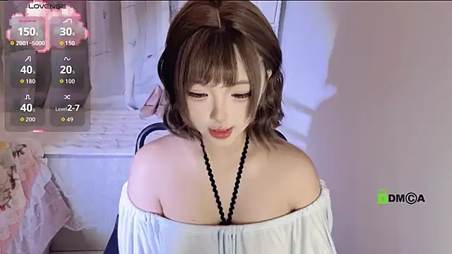 liuruyuan888 online show from January 2026 04:45:02 PM