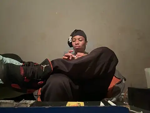 Tookey012 online show from September 2025 07:17:02 PM