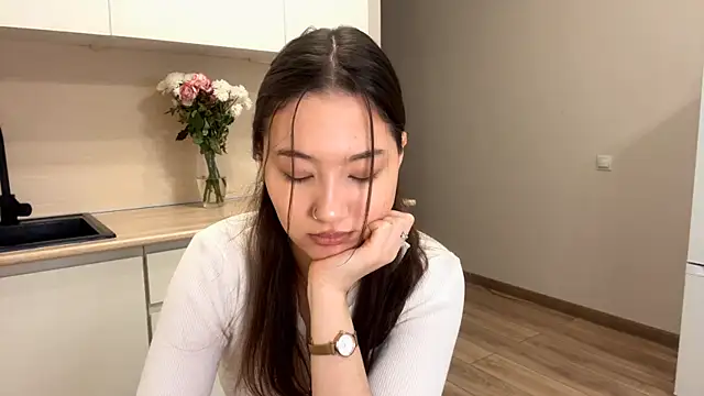 Sakuravice online show from March 2026 03:11:02 AM