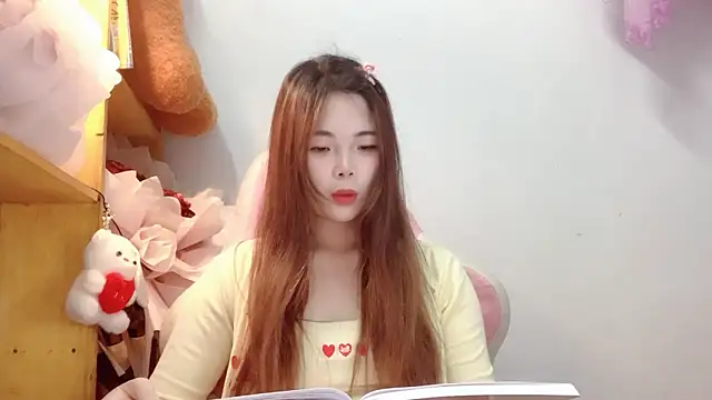 Pony898 online show from November 2025 08:35:02 AM