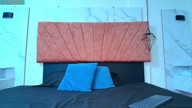 novaa snow online show from October 2025 08:09:02 PM