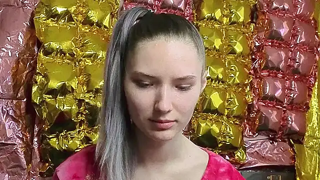  kikiclark   online show from April 2026 01:25:02 PM