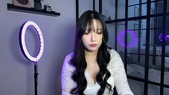 WonderMira online show from September 2025 04:56:01 PM