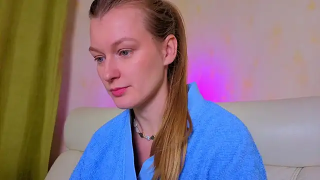 MysticVenus  online show from April 2026 01:41:01 PM