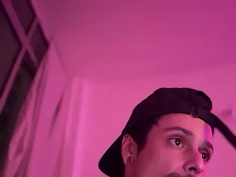 chrisalmeid  online show from November 2025 03:28:02 AM