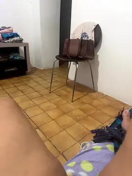 SecretBrunette online show from October 2025 05:05:02 AM