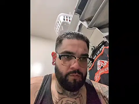 NASTY XL online show from October 2025 06:19:02 PM