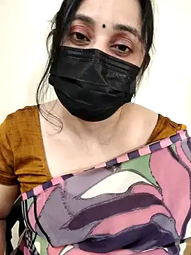 Monica cams online show from September 2025 06:42:02 PM