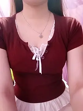 Snapshot of CherryBeii chatting on May 2026 01:41:01 PM CherryBeii online show from May 2026 01:41:01 PM