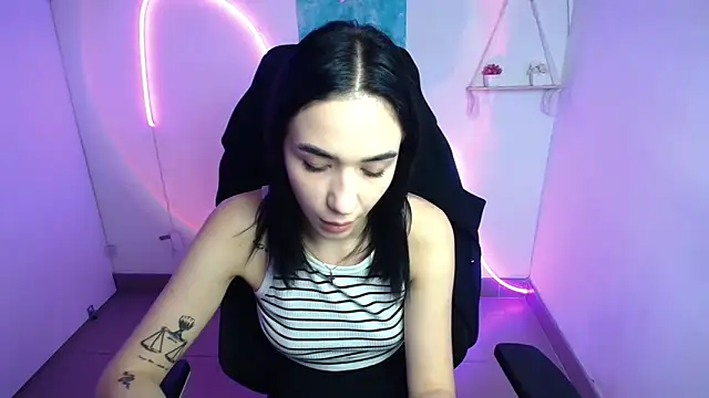 Bella Night4 online show from October 2025 07:21:01 AM