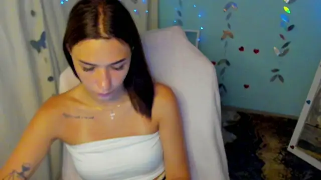 Snapshot of Bella_Night4 chatting on June 2026 08:15:01 AM Bella Night4 online show from June 2026 08:15:01 AM
