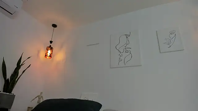 kaylajhonnes6 online show from October 2025 01:45:01 PM