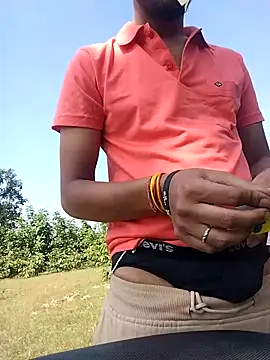 7incpink online show from October 2025 07:19:02 AM