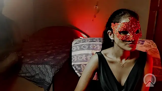 royeoy22 online show from October 2025 12:24:01 PM