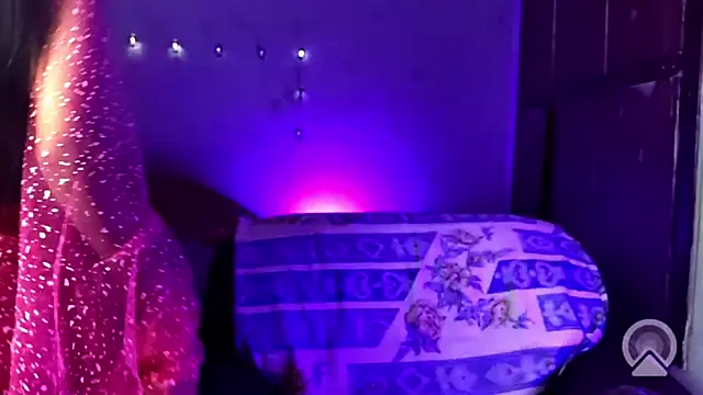 royeoy22 online show from October 2025 11:53:01 AM